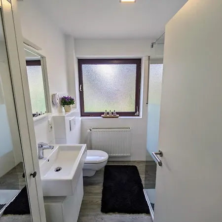 Top Class Ferienwohnung Im Herzen Von Sandkrug *